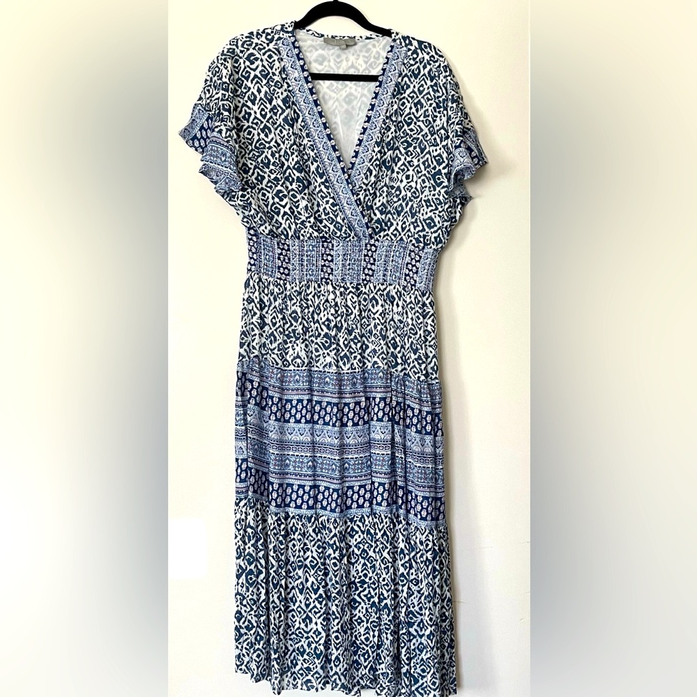 Elegant Blue Patterned Midi Dress
